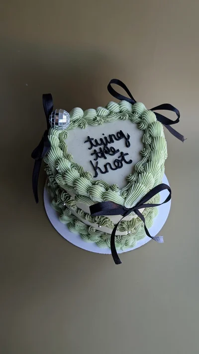 Bridal Shower/Bachelorette Cake - Vintage - 6 Inch 3 Layer